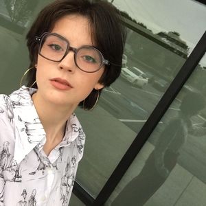 Meet your Posher, Amelia